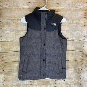 North face vest size small
